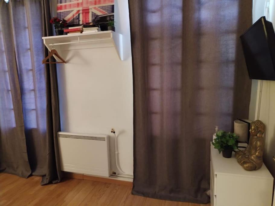 Studio Rue De La Sante Paryż Zewnętrze zdjęcie